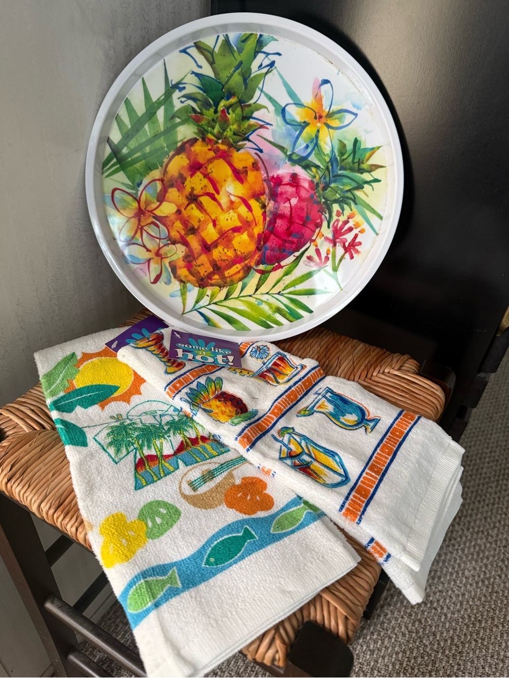 Tropical Pineapple Decorative Tray with Matching Beach Dish Towels